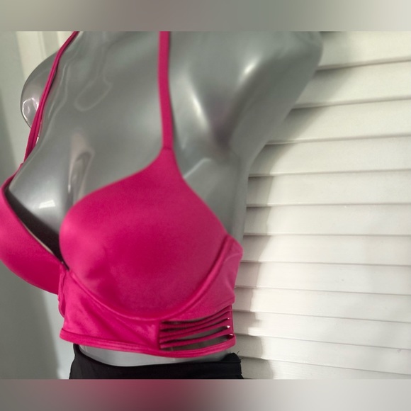 Victoria’s Secret The Bombshell” halter top bikini top size 32 D - Picture 4 of 7